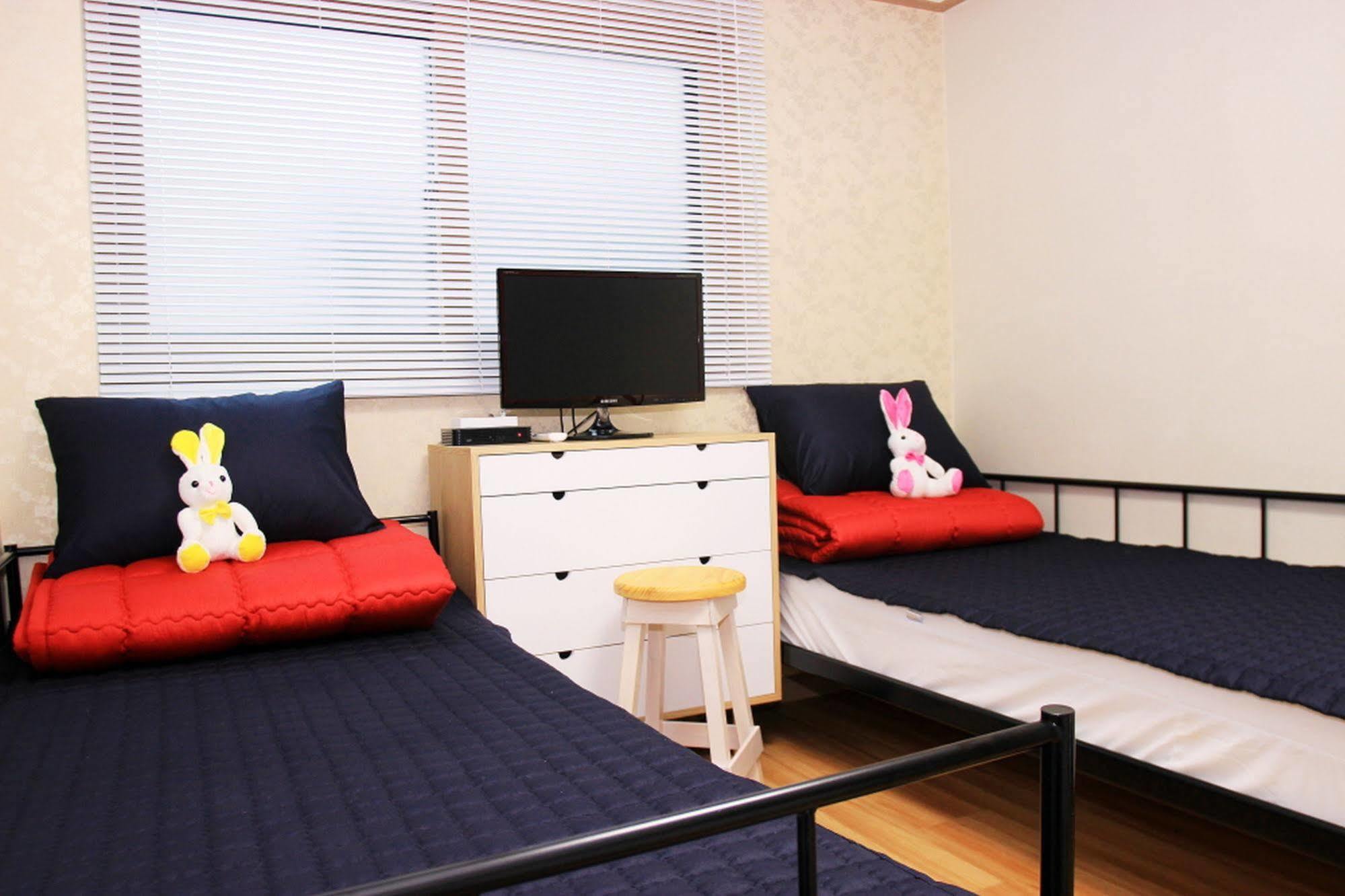 Hostel Kw Gangnam Seúl Exterior foto